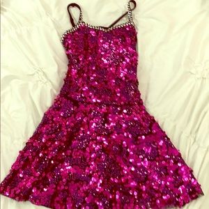 Women’s fun sparkly party dress!